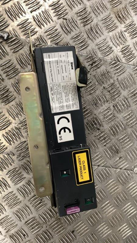 Chargeur CD BMW SERIE 5 E39 PHASE 1  - 1