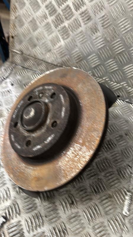 Moyeu avant gauche BMW SERIE 3 E46 PHASE 2 Diesel - 1
