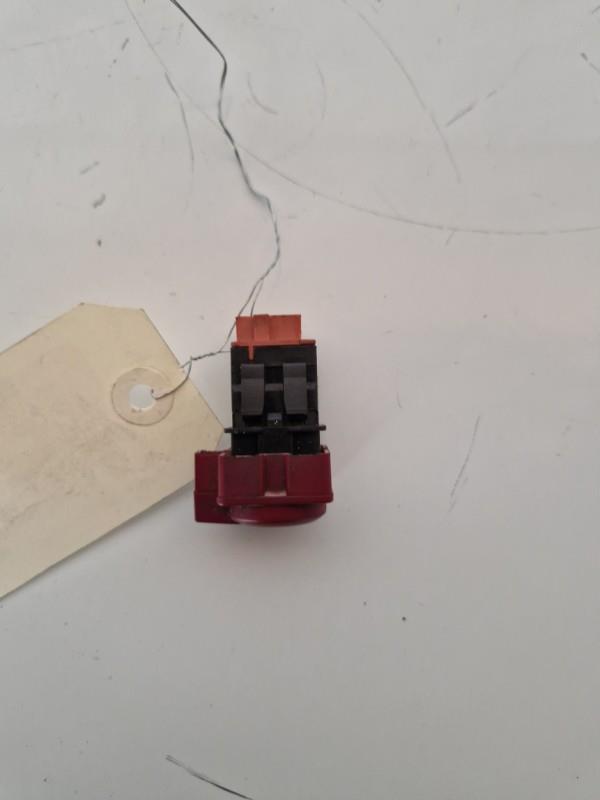 Bouton de warning CITROEN C4 1 PHASE 1 Essence - 1