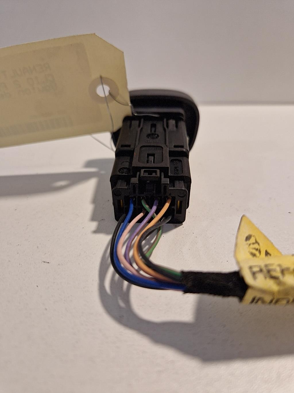 Bouton de warning RENAULT CLIO 2 PHASE 1 Diesel - 1