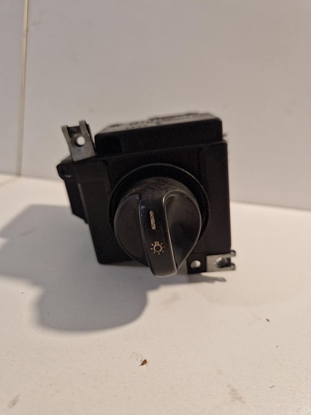 Commande de phare MERCEDES CLASSE A 168 PHASE 1  - 1