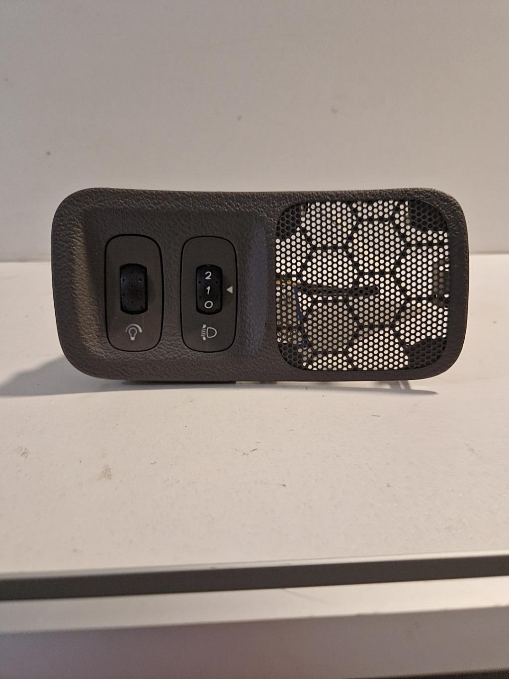 Commande de reglage hauteur de phare RENAULT LAGUNA 2 PHASE 1 BREAK  - 1