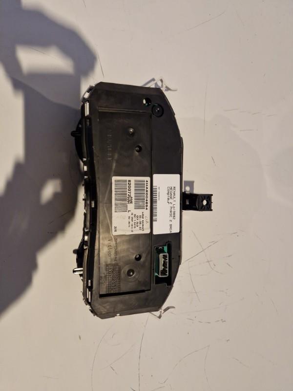 Compteur RENAULT MEGANE 2 PHASE 2 BREAK Diesel - 1