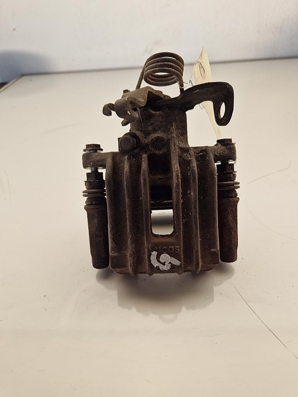 Etrier arriere gauche (freinage) AUDI A4 2 PHASE 1  - 1