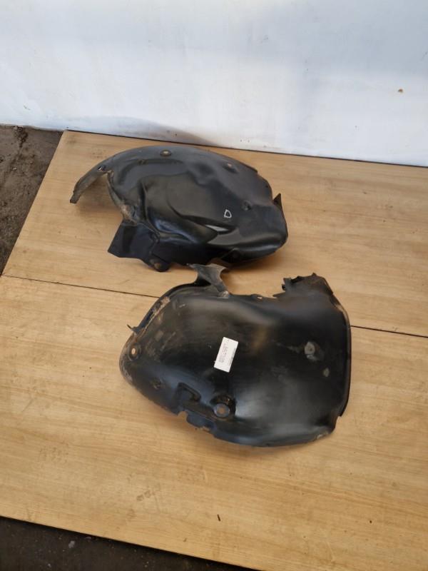 Pare boue avant droit RENAULT SCENIC 2 PHASE 1 Essence - 1