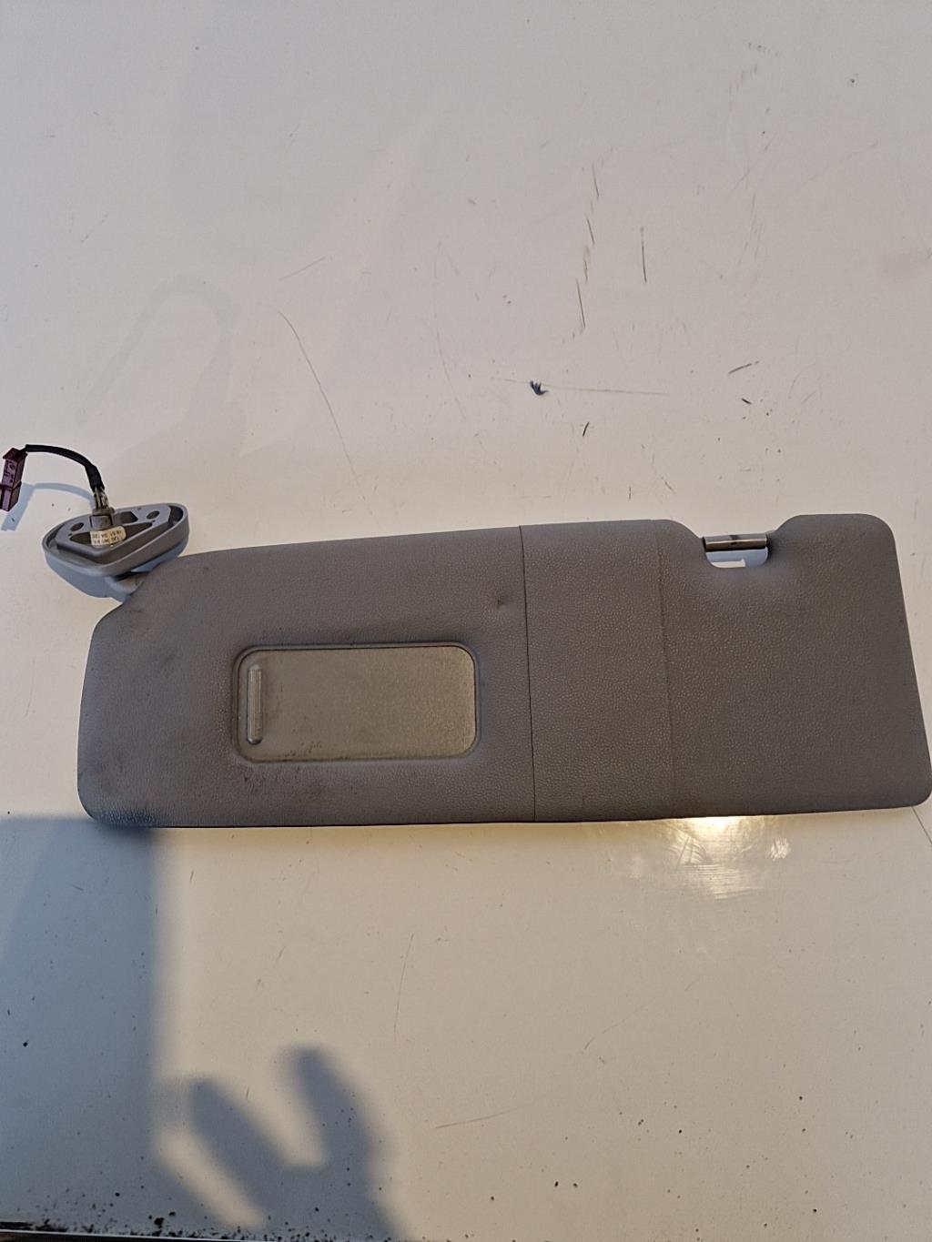 Pare soleil gauche BMW SERIE 1 E87 PHASE 2  - 1