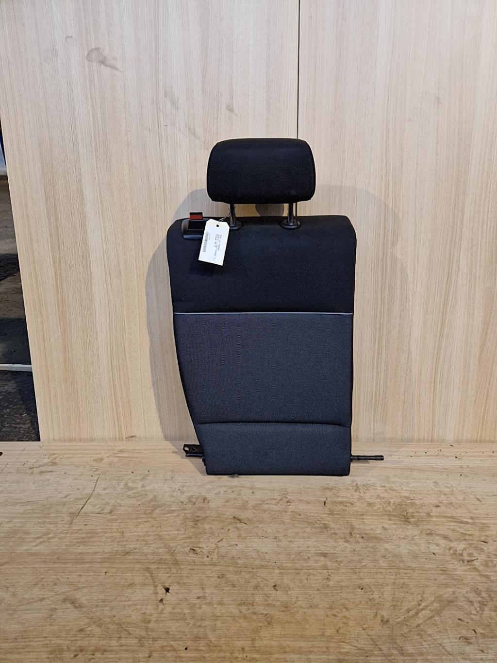 Siege arriere droit BMW SERIE 1 E87 PHASE 2  - 1