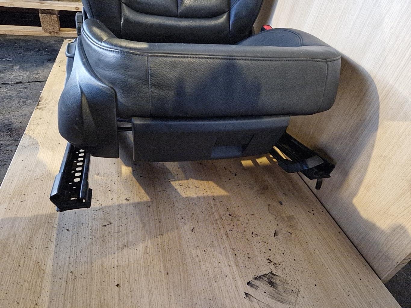 Siege avant droit AUDI A3 3 SPORTBACK PHASE 2  - 1