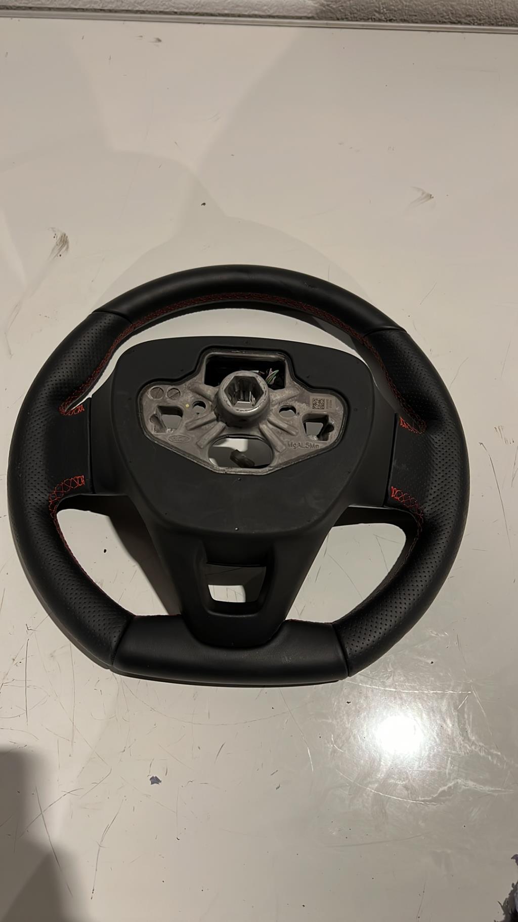 Volant FORD FOCUS 4  - 1