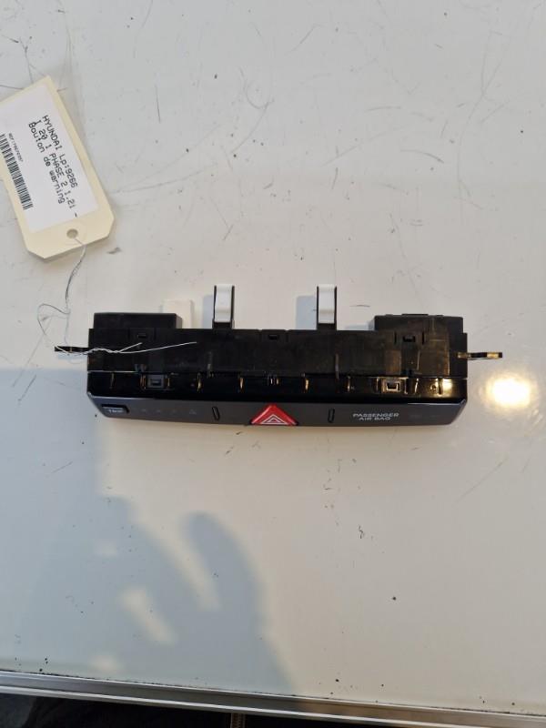 Bouton de warning HYUNDAI I 20 1 PHASE 2  - 1