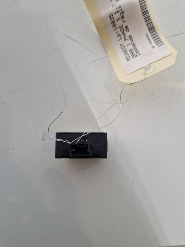 Commande de reglage hauteur de phare PEUGEOT 2008 1 PHASE 1  - 1