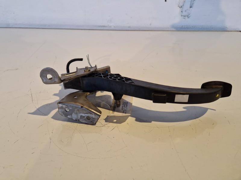 Pedale d'embrayage RENAULT MEGANE 2 PHASE 1 Essence - 1