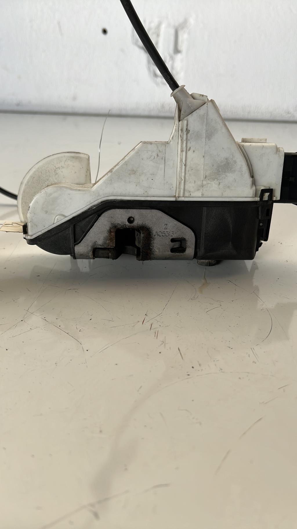 Fermeture centralisee avant gauche CITROEN C3 2 PHASE 1  - 1