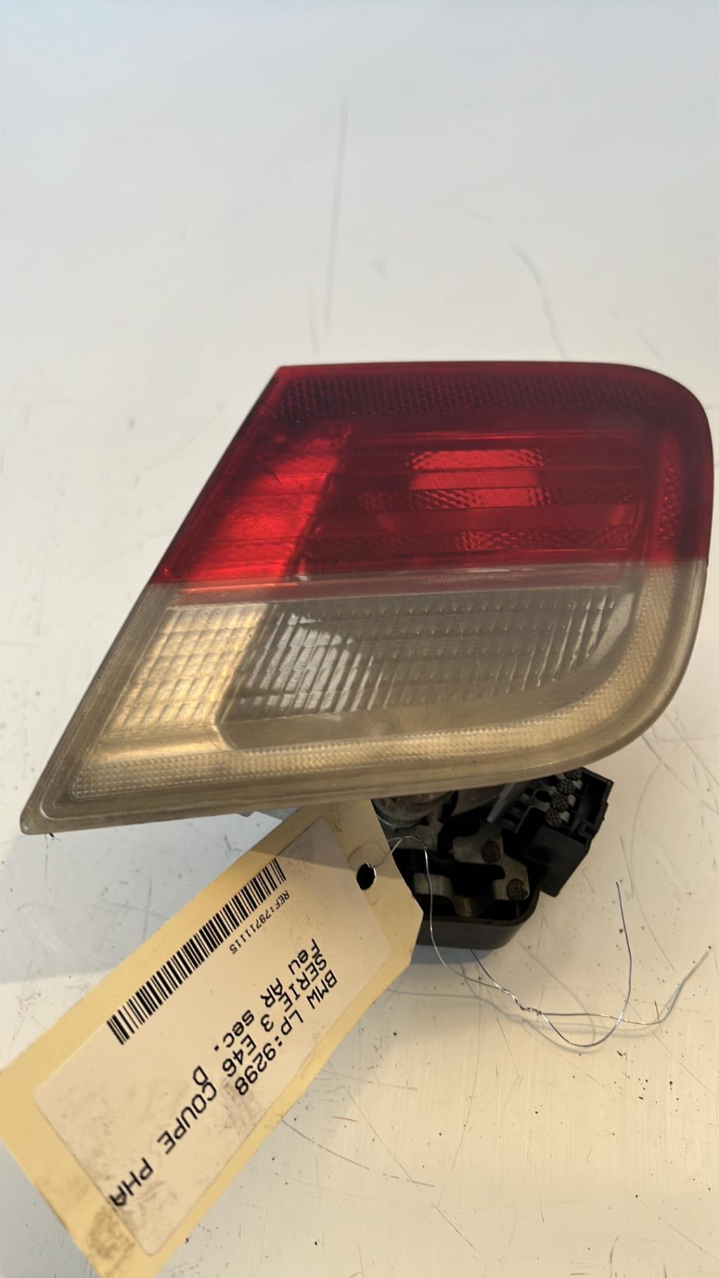 Feu arriere secondaire droit (feux) BMW SERIE 3 E46 COUPE PHASE 1  - 1