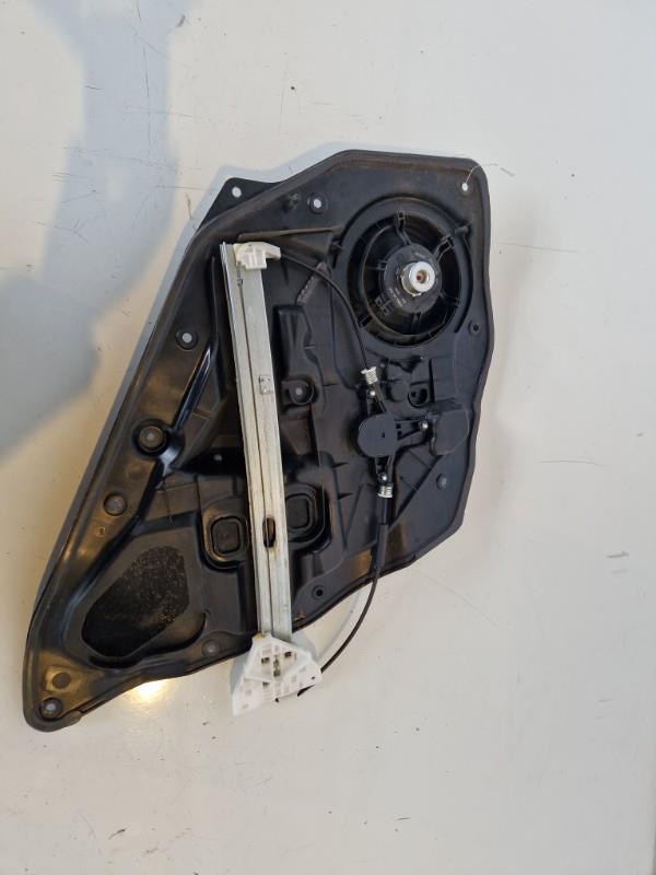 Leve vitre electrique arriere gauche MAZDA 2 2 PHASE 1  - 1