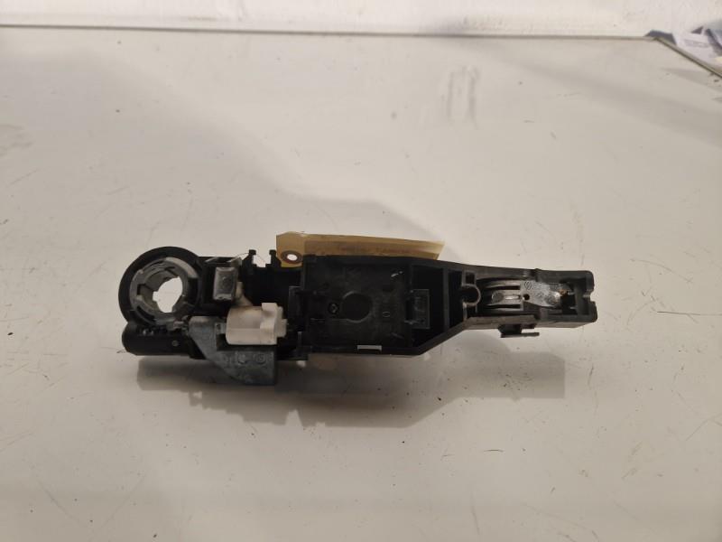 Poignee porte avant gauche RENAULT CLIO 3 PHASE 1  - 1