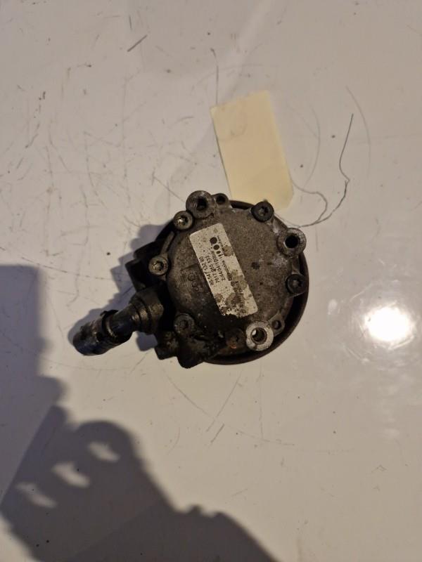 Pompe de direction PEUGEOT 407 PHASE 1  - 1