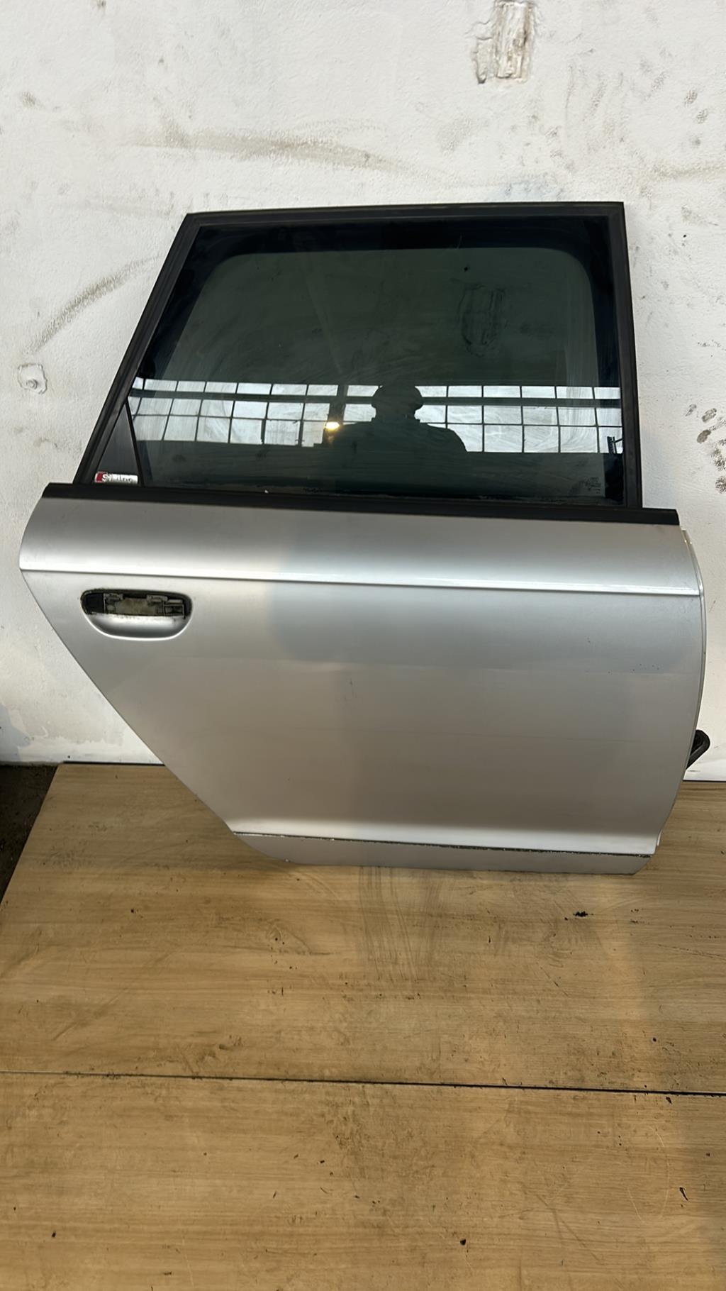 Porte arriere droit AUDI A6 3 AVANT PHASE 1 BREAK Diesel - 1