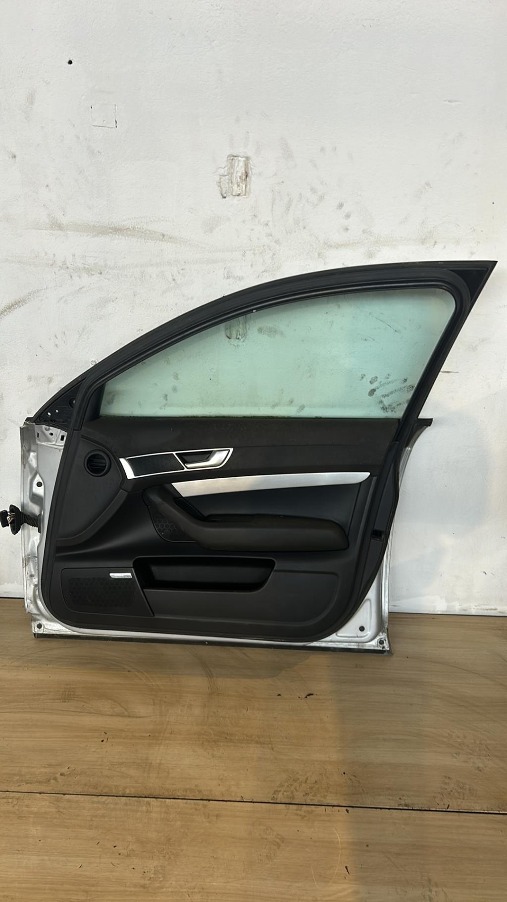 Porte avant droit AUDI A6 3 AVANT PHASE 1 BREAK Diesel - 1