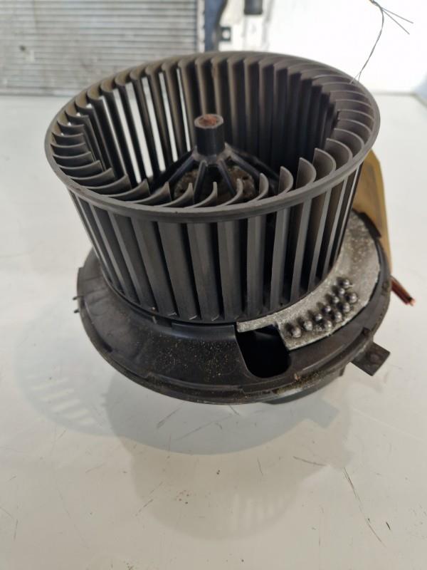 Pulseur d'air VOLKSWAGEN GOLF 5 Diesel - 1