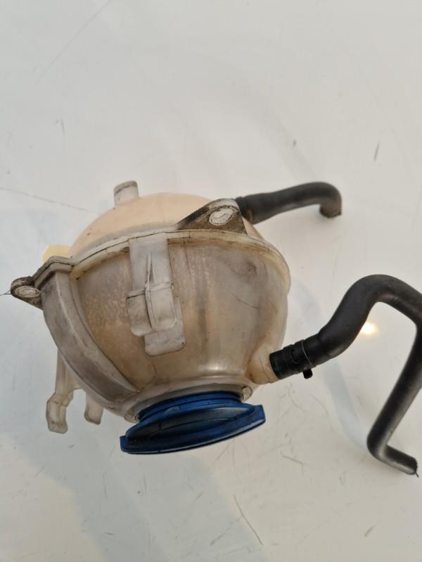 Vase d'expansion VOLKSWAGEN GOLF 5 Diesel - 1