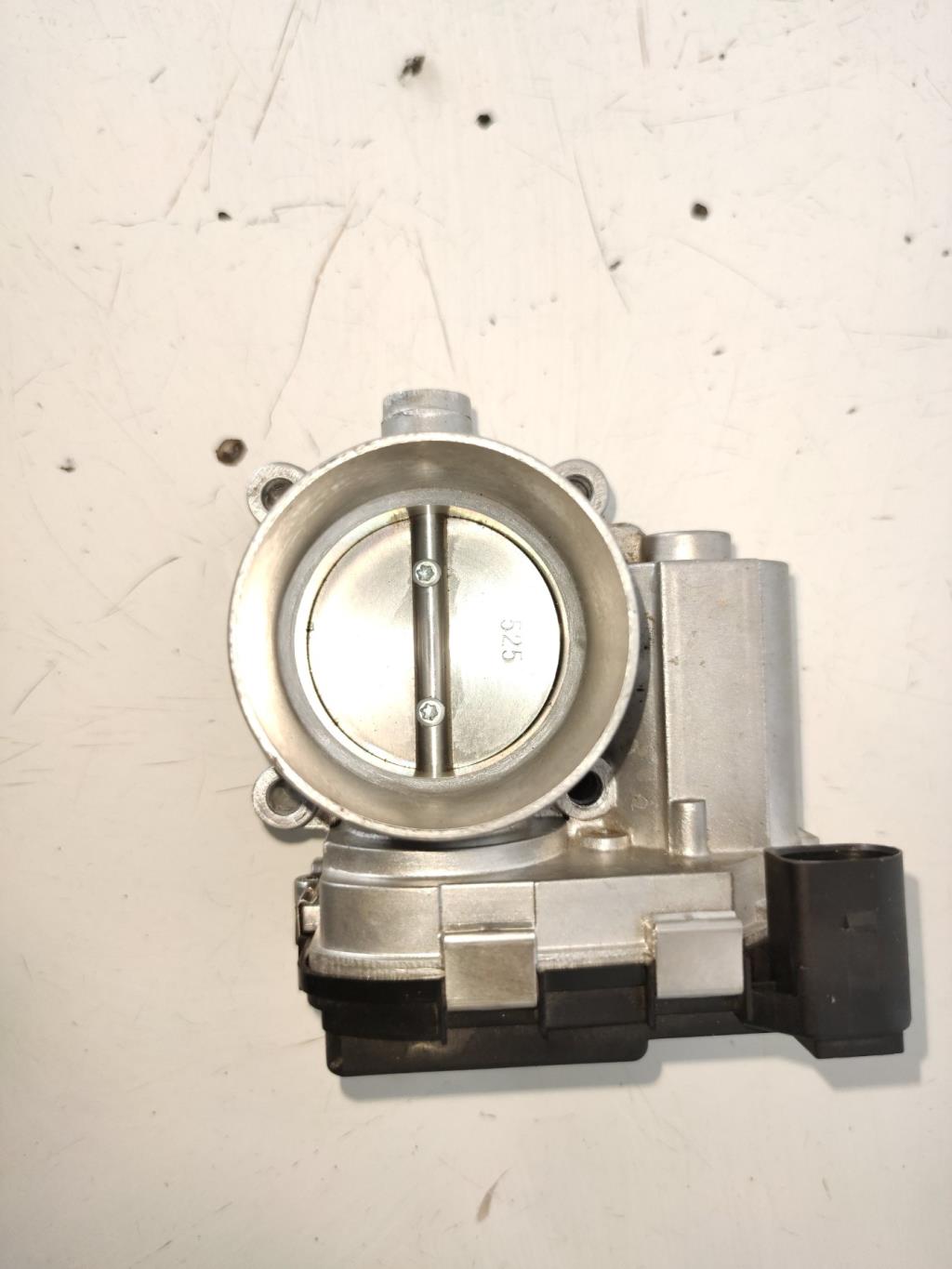 Boitier papillon VOLKSWAGEN GOLF 5 Essence - 1