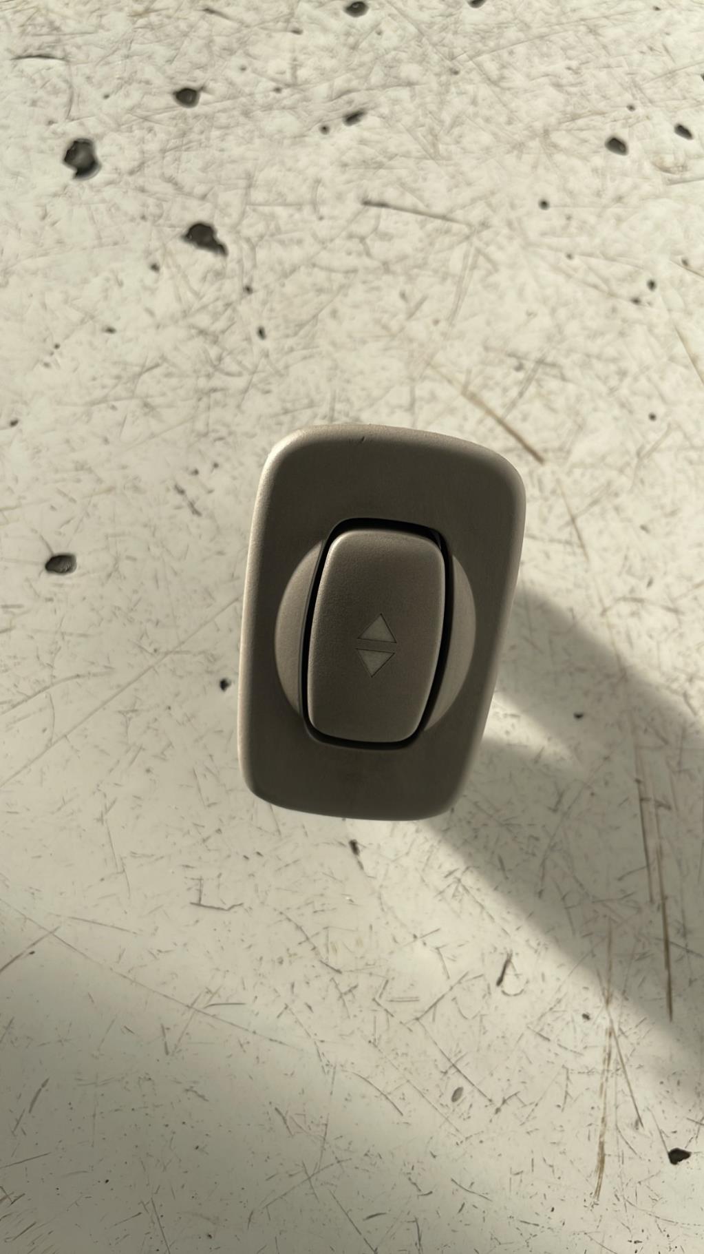 Bouton/Interrupteur CITROEN C5 2 BREAK Diesel - 1