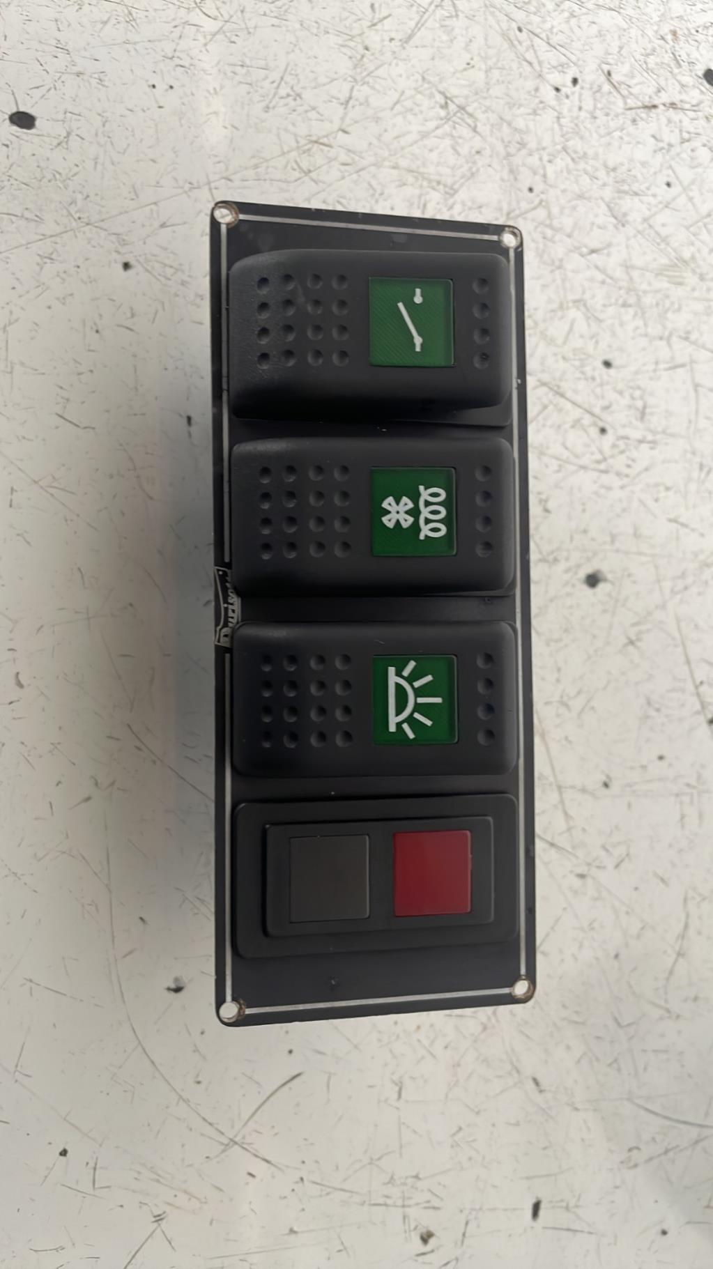 Bouton/Interrupteur RENAULT MASTER 2 PHASE 2 Diesel - 1