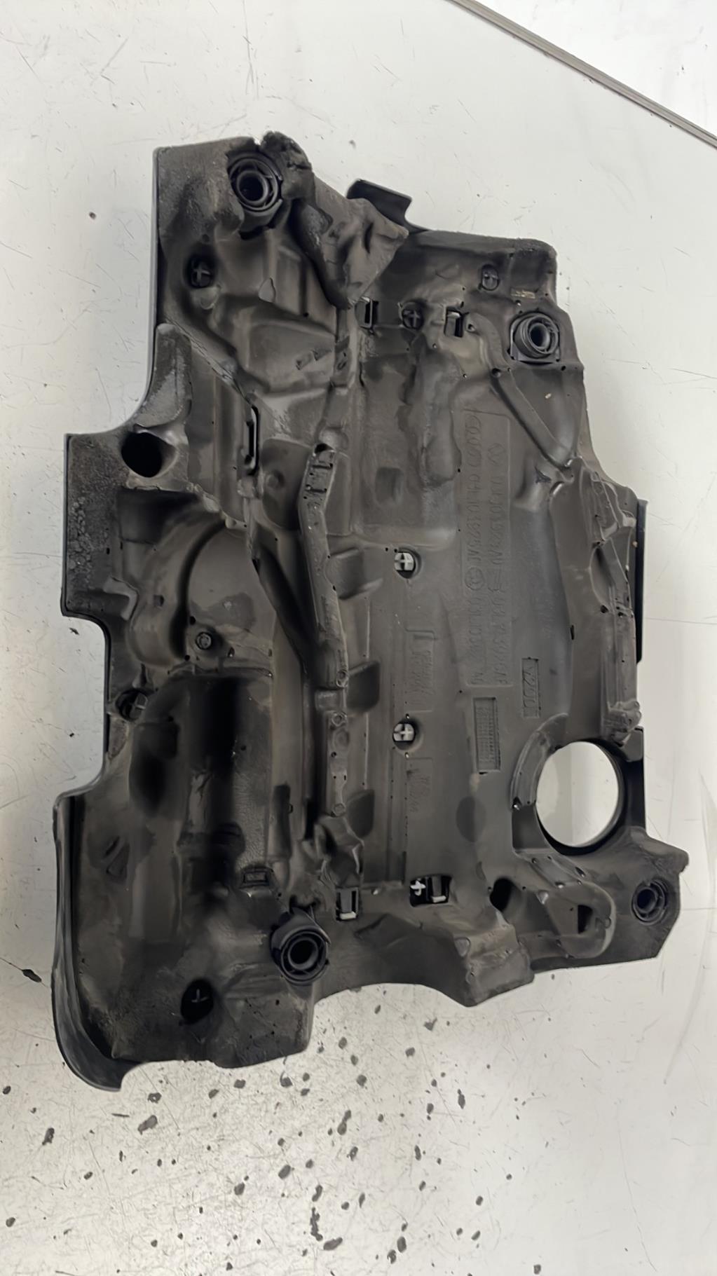 Cache moteur  VOLKSWAGEN TIGUAN 1 PHASE 1 Diesel - 1