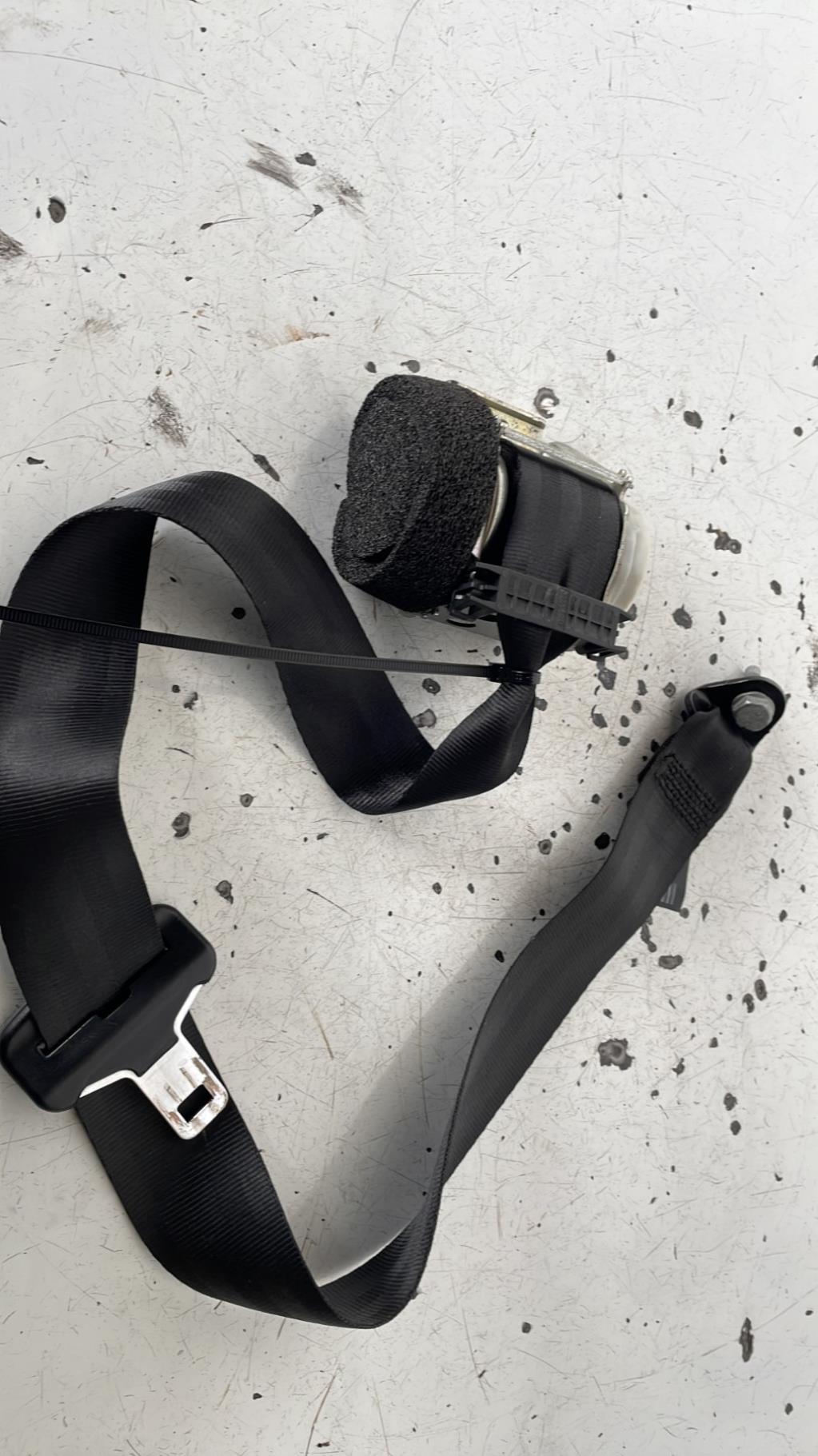 Ceinture arriere droit CITROEN C5 2 BREAK Diesel - 1