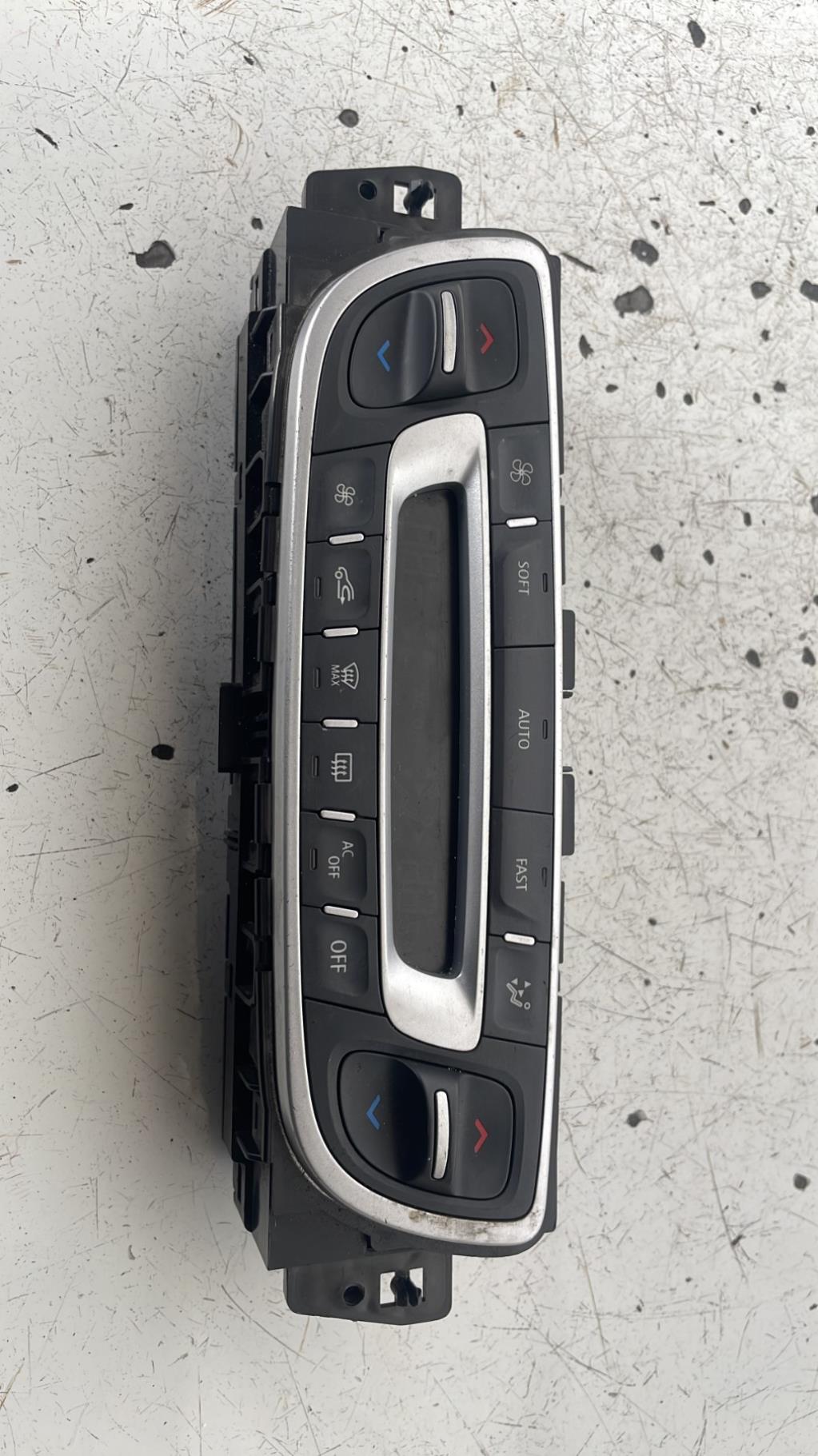 Commande chauffage RENAULT SCENIC 3 PHASE 1 Diesel - 1