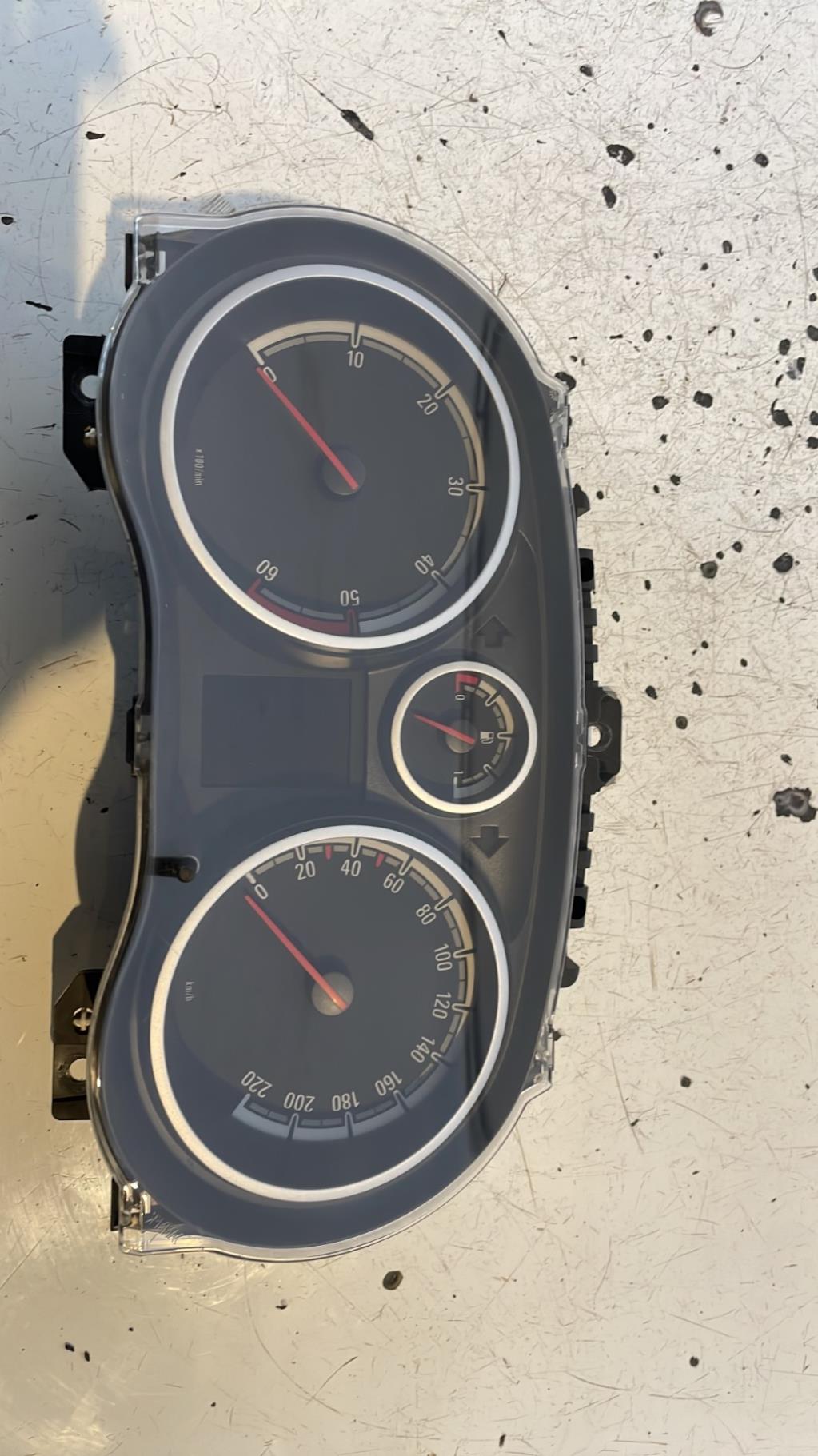 Compteur OPEL CORSA D PHASE 1 Diesel - 1