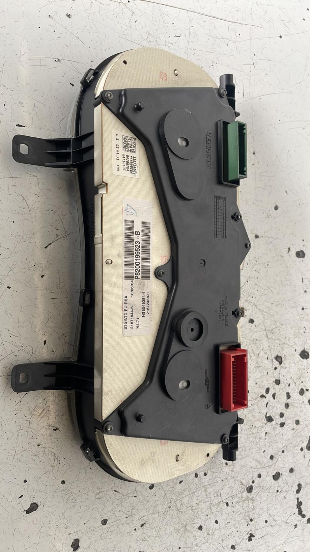 Compteur RENAULT MASTER 2 PHASE 2 Diesel - 1