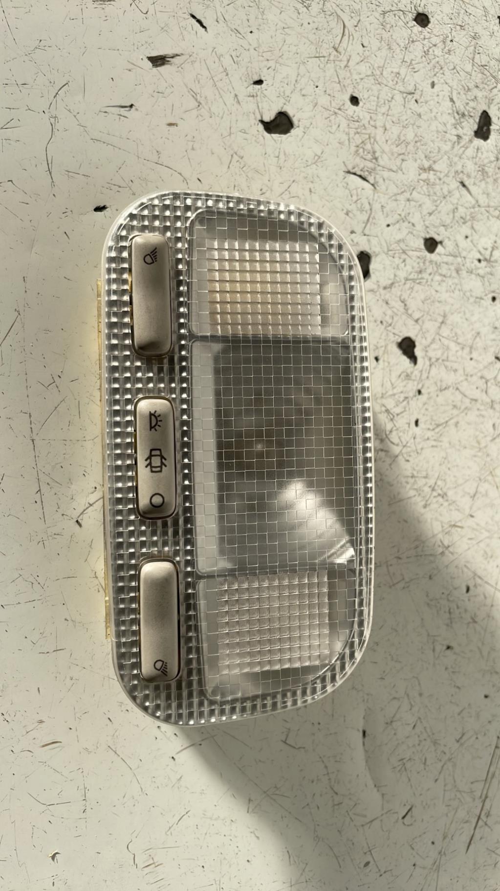 Eclairage de plafonnier CITROEN C5 2 BREAK Diesel - 1