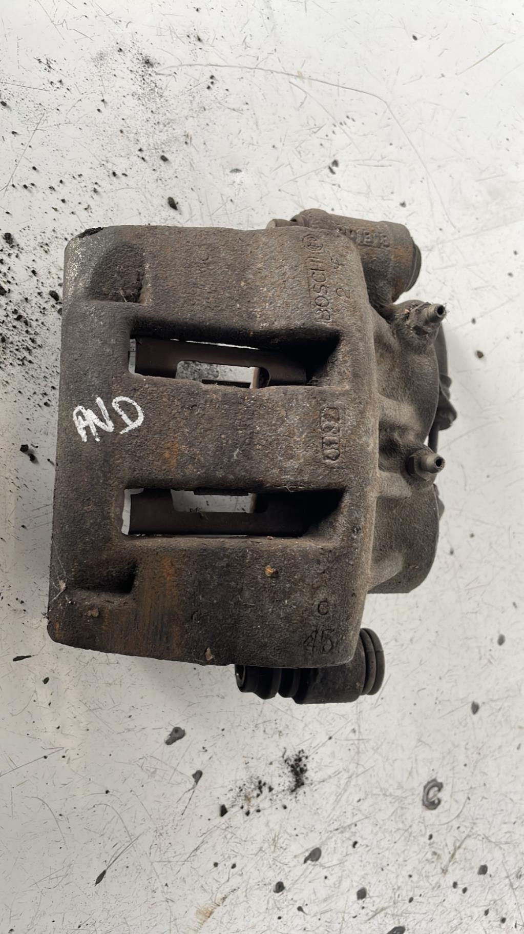 Etrier avant droit (freinage) RENAULT MASTER 2 PHASE 2 Diesel - 1