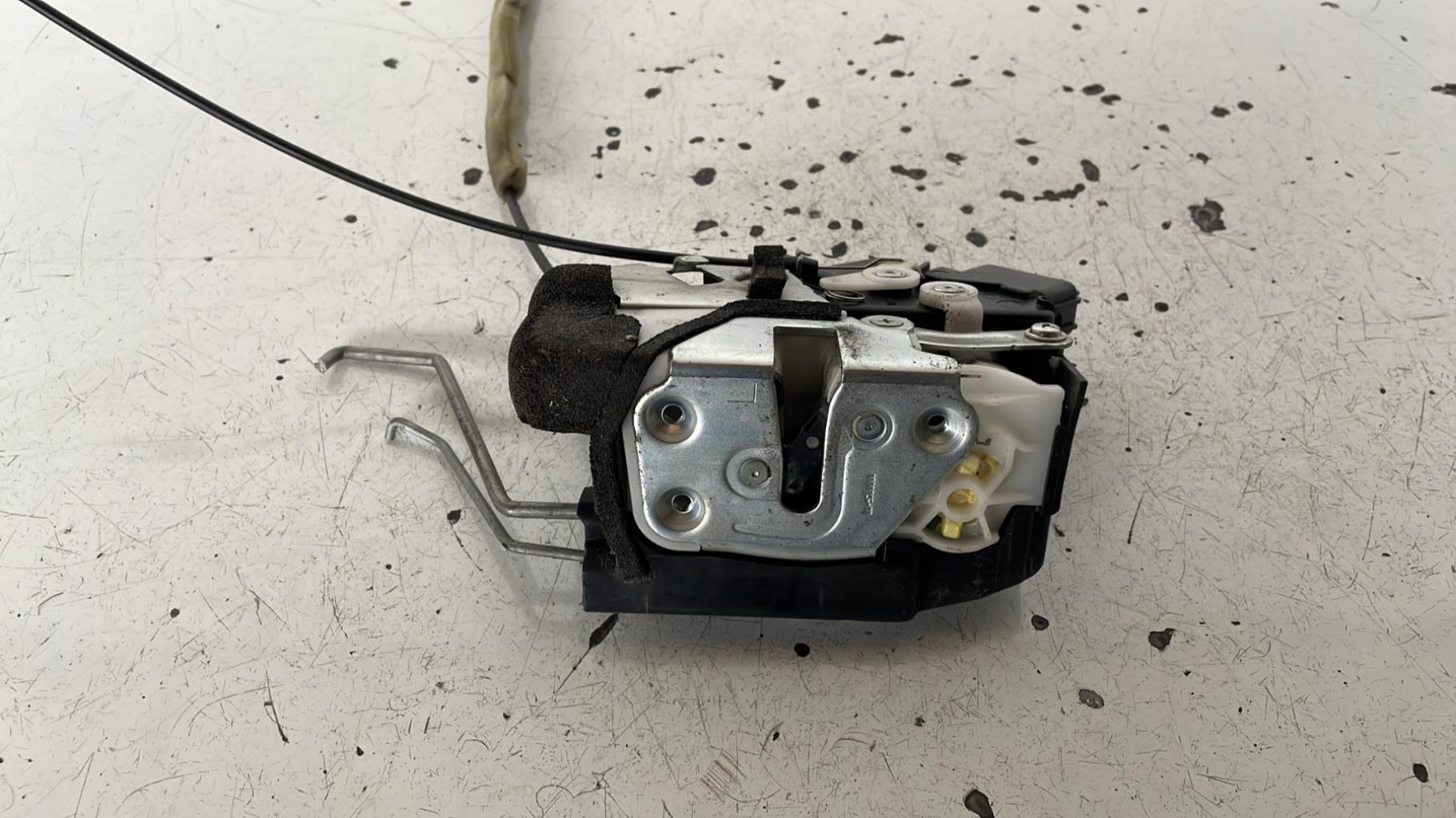 Fermeture centralisee avant gauche MAZDA 5 1 PHASE 1 Diesel - 1