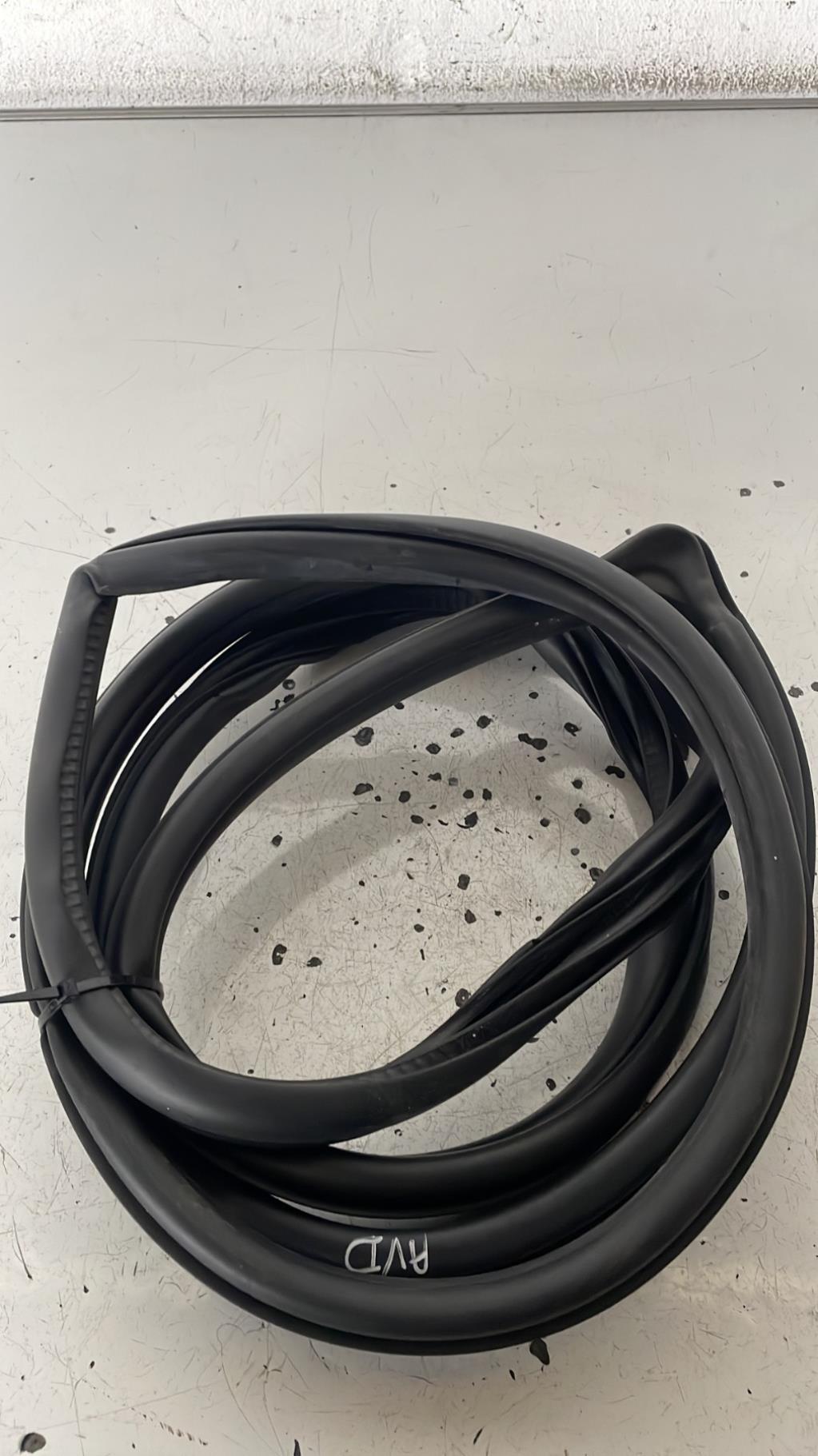 Joint de porte avant droite MAZDA 5 1 PHASE 1 Diesel - 1