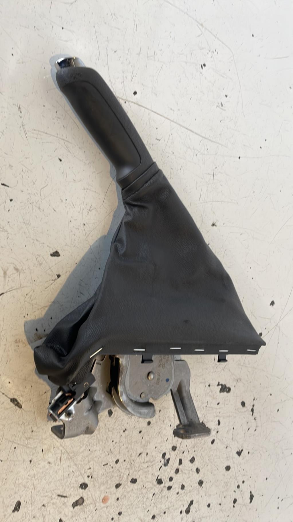 Levier frein à main OPEL CORSA D PHASE 1 Diesel - 1