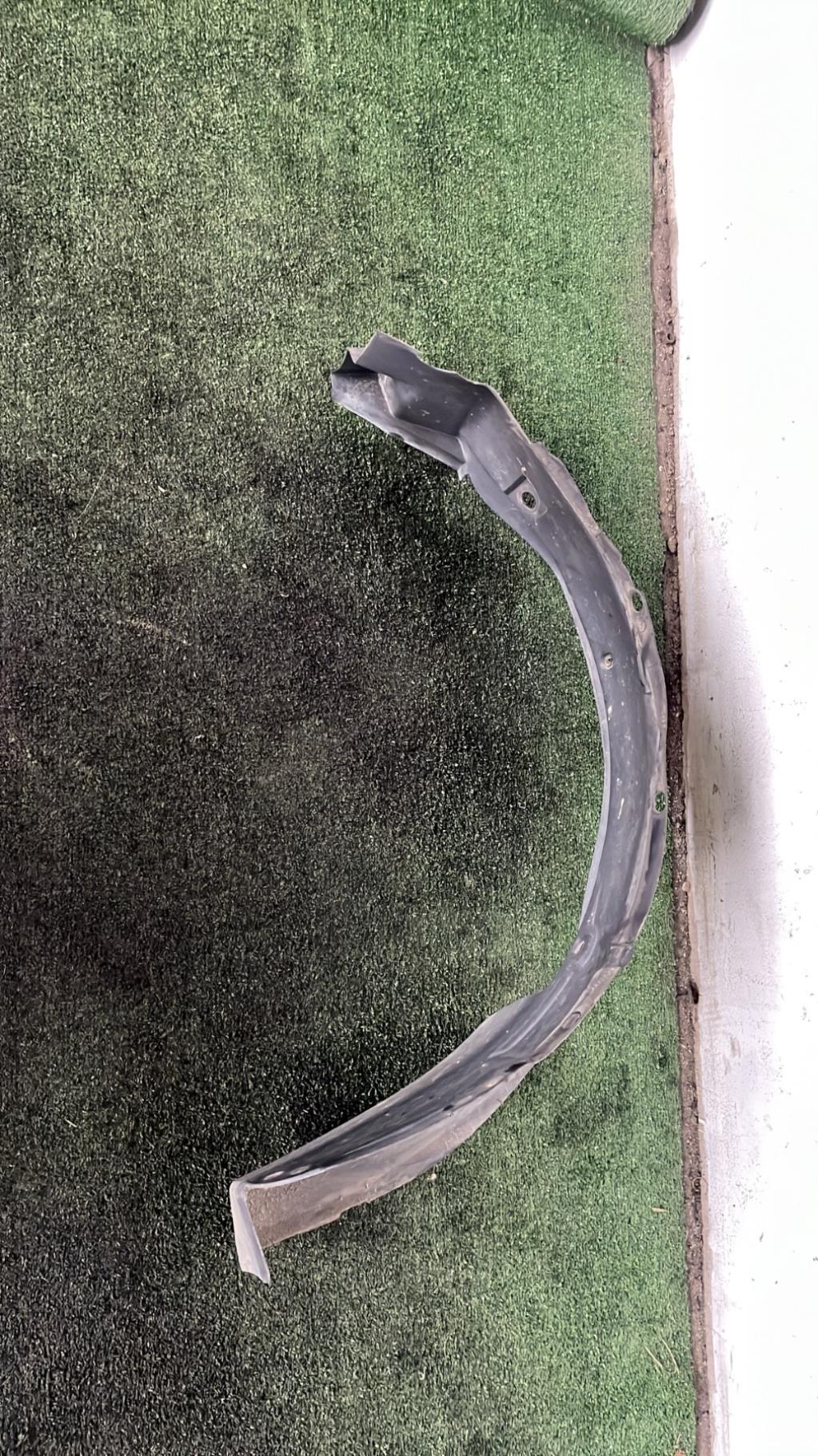 Pare boue avant gauche RENAULT MASTER 2 PHASE 2 Diesel - 1
