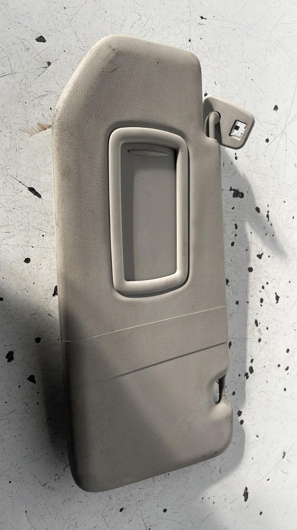 Pare soleil gauche RENAULT SCENIC 3 PHASE 1 Diesel - 1