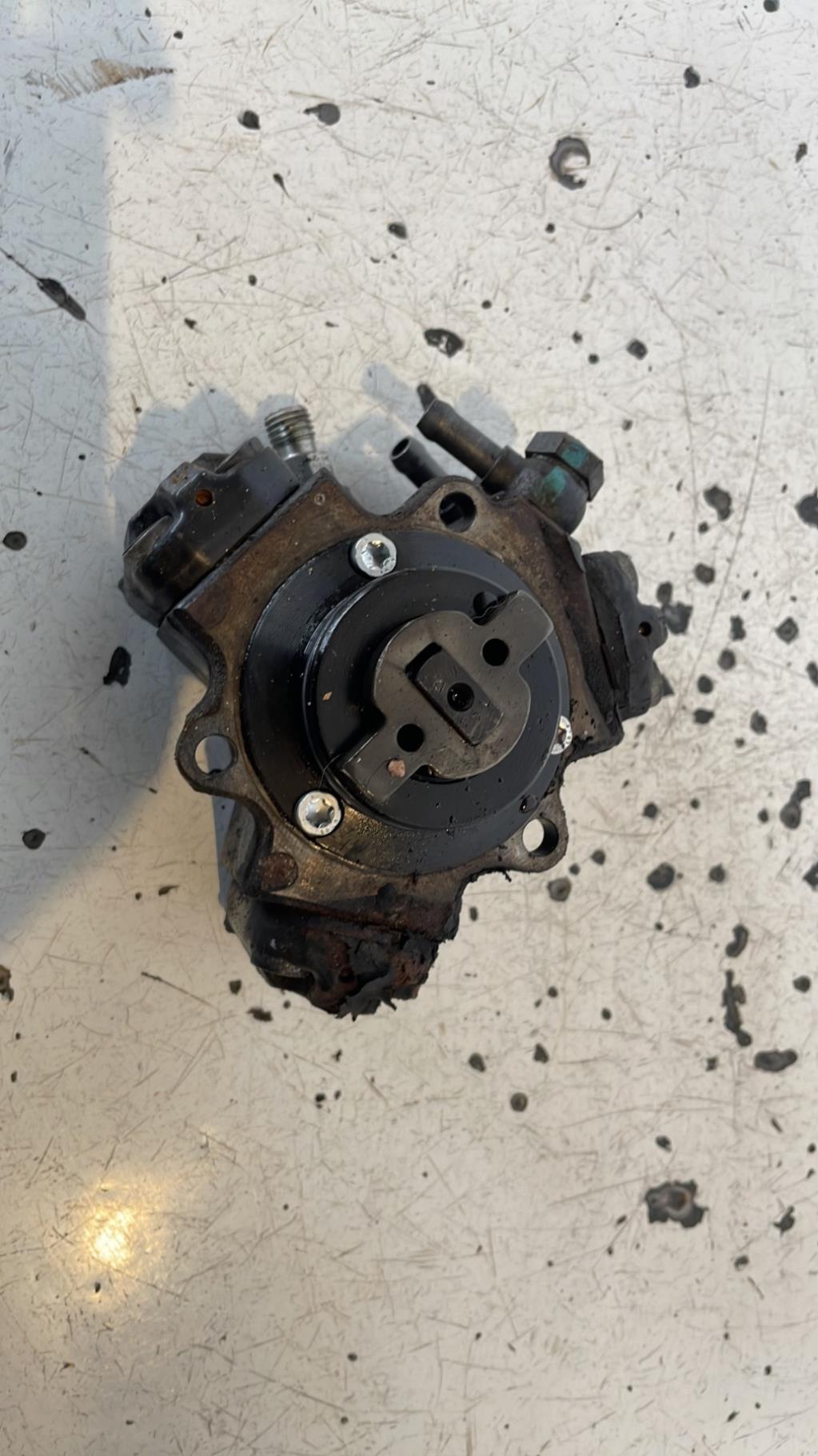 Pompe haute pression OPEL CORSA D PHASE 1 Diesel - 1