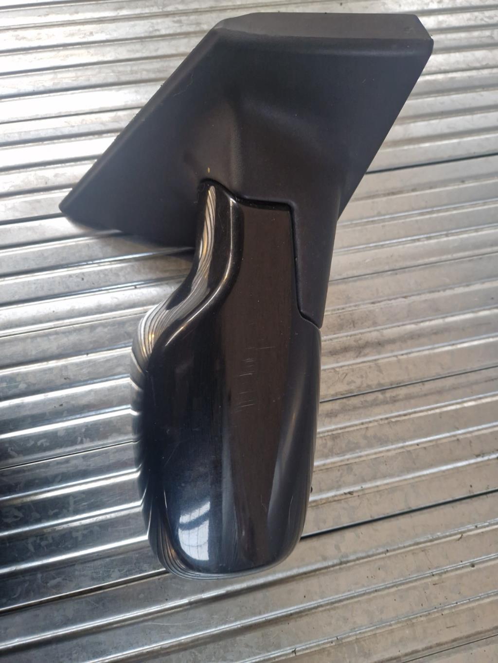 Retroviseur droit RENAULT CLIO 3 PHASE 1 Essence - 1
