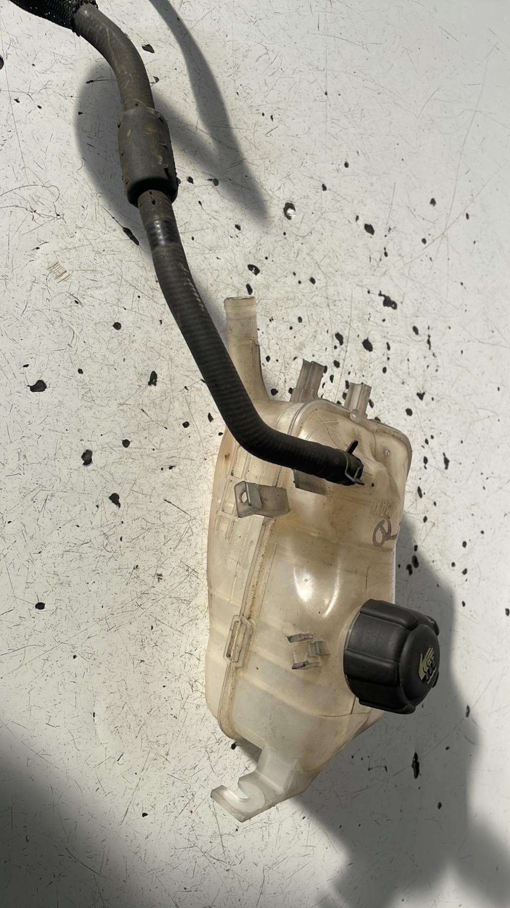 Vase d'expansion RENAULT SCENIC 3 PHASE 1 Diesel - 1