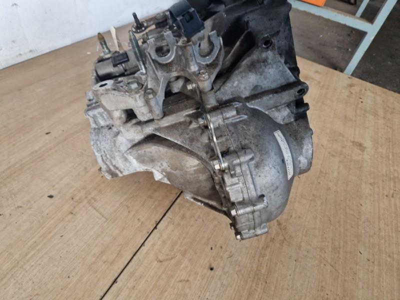 Boite de vitesses HONDA CIVIC 8 PHASE 2 Diesel - 1