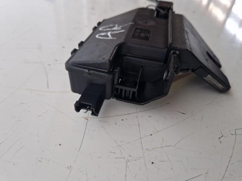 Fermeture centralisee coffre BMW SERIE 3 E90 PHASE 1  - 1