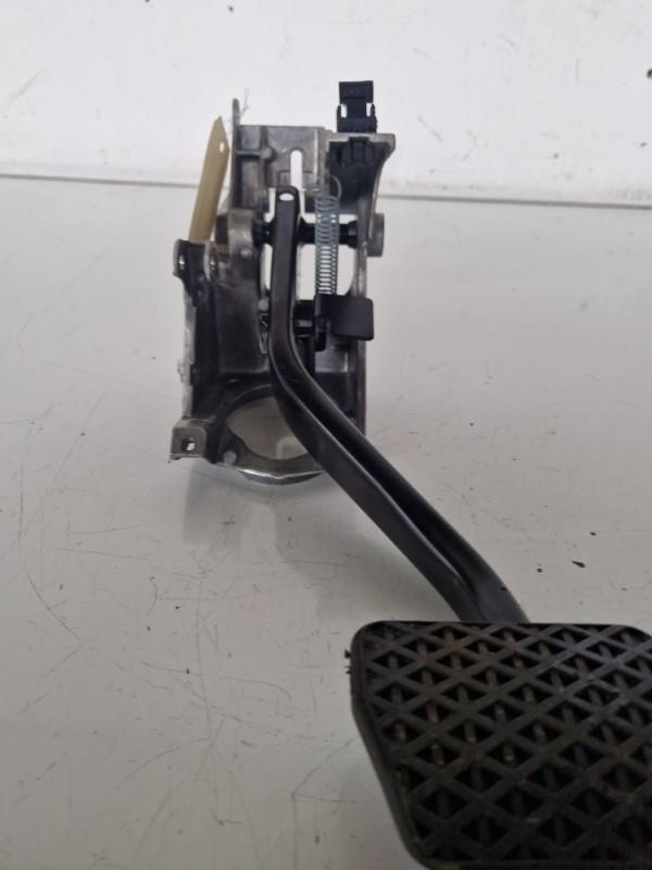 Pedale de frein BMW SERIE 3 E90 PHASE 1  - 1