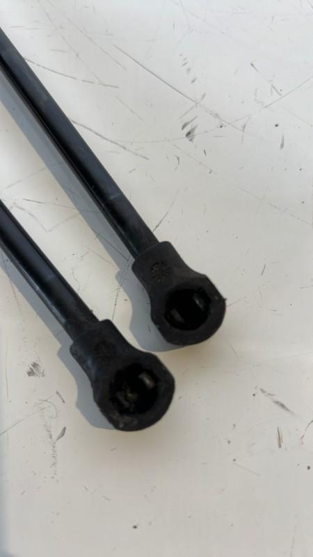 Verin de coffre PEUGEOT 307 PHASE 1 Diesel - 1