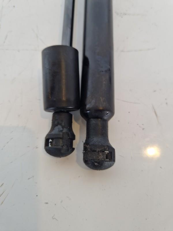 Verin de coffre RENAULT MODUS PHASE 2  - 1