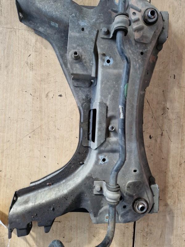 Berceau avant RENAULT SCENIC 2 PHASE 1 Essence - 1
