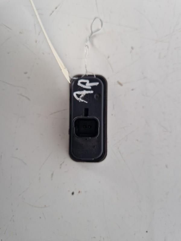 Bouton de coffre RENAULT SCENIC 2 PHASE 1 Essence - 1